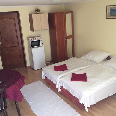 Szep Kert Vendeghaz Hotel Szekszard Exterior photo